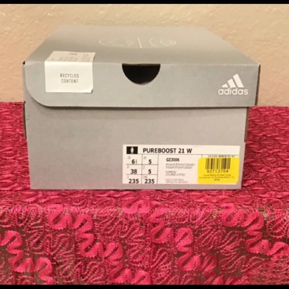 Adidas Pureboost 21 White Running Shoes. New In Box. Size 6 - Picture 8 of 8